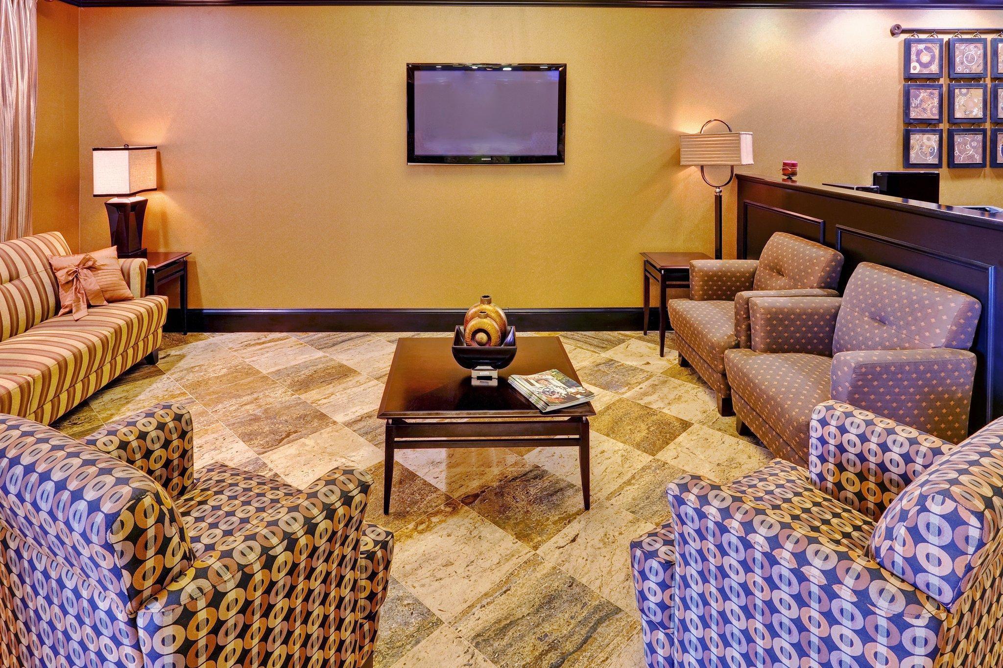 Holiday Inn Express Mccomb By Ihg Dış mekan fotoğraf